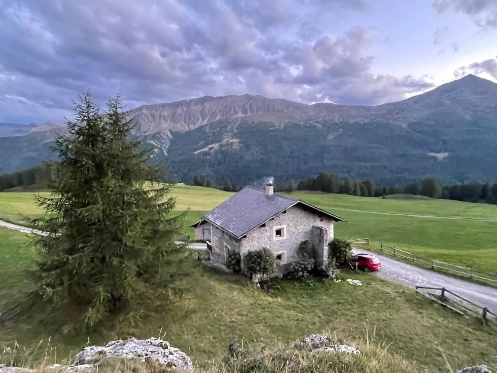 Haus Lü D'aint-Draußen