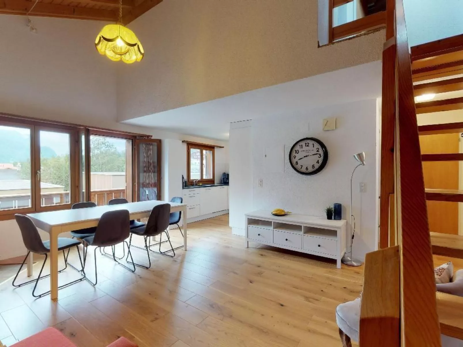 MAISONETTE 4.5Zimmer-Inside