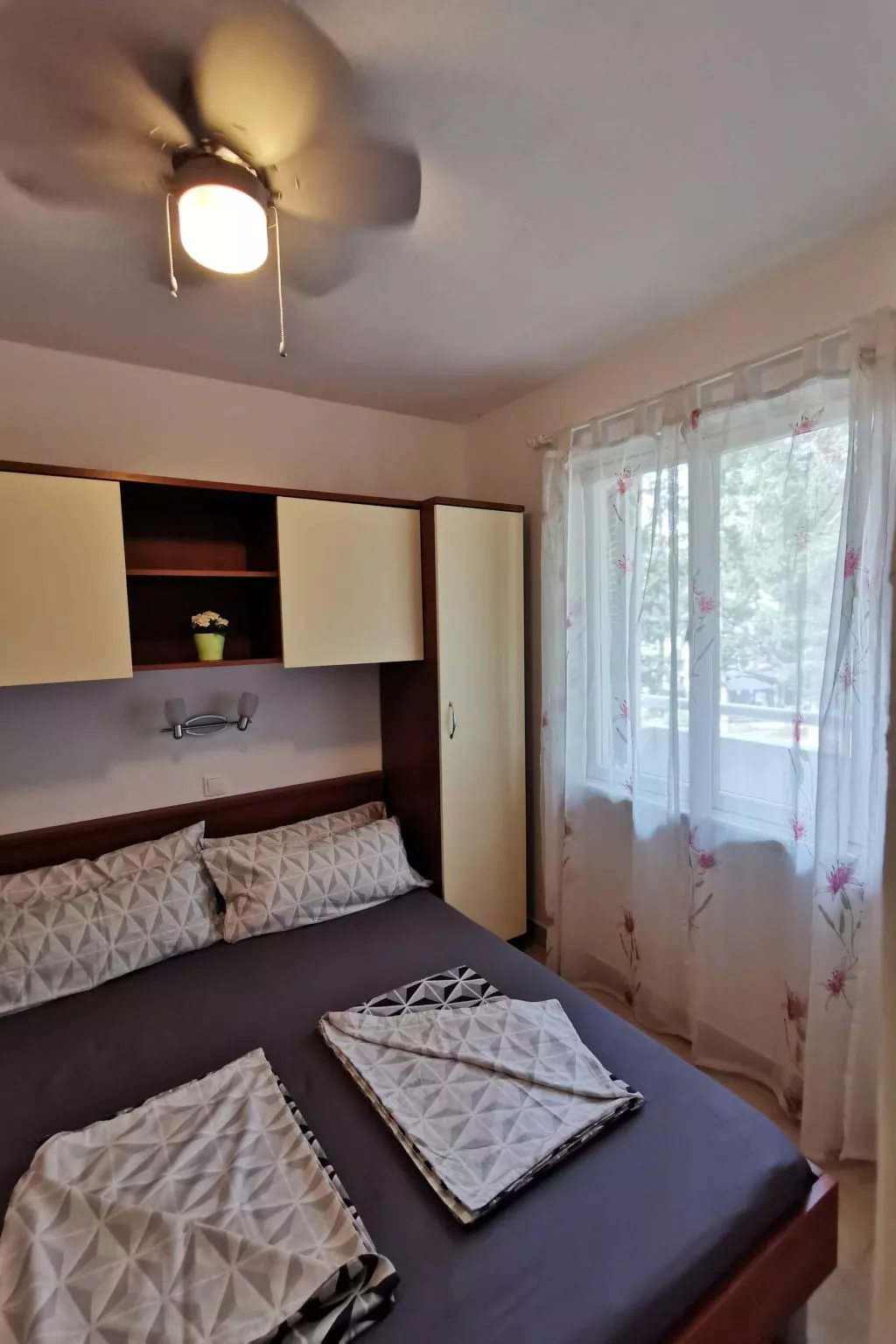 Apartment Bella mit Balkon und Terrasse in Necujam-Inside