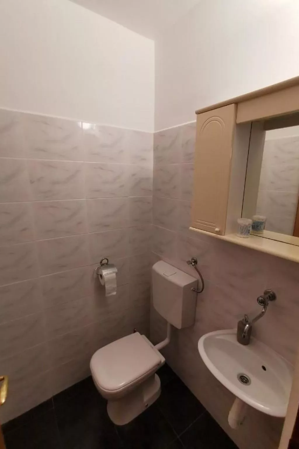 Ferienvilla mit eigenem Garten und Grill-Inside