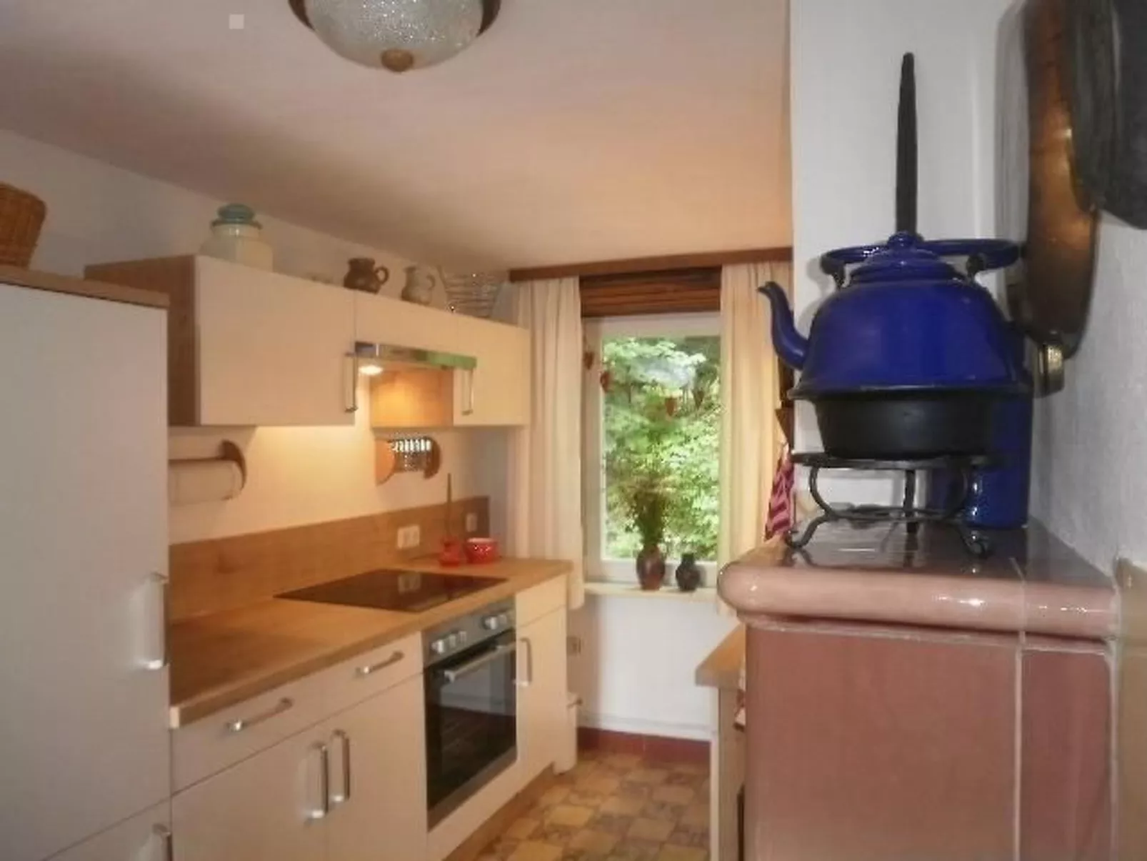 Ederseeblick in Bringhausen am Edersee-Image-tags.info