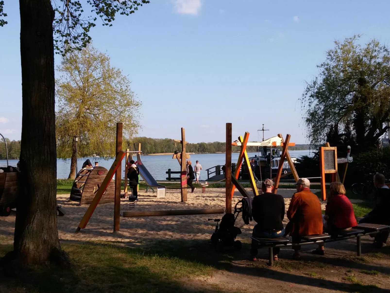 Appartement am See-Outside