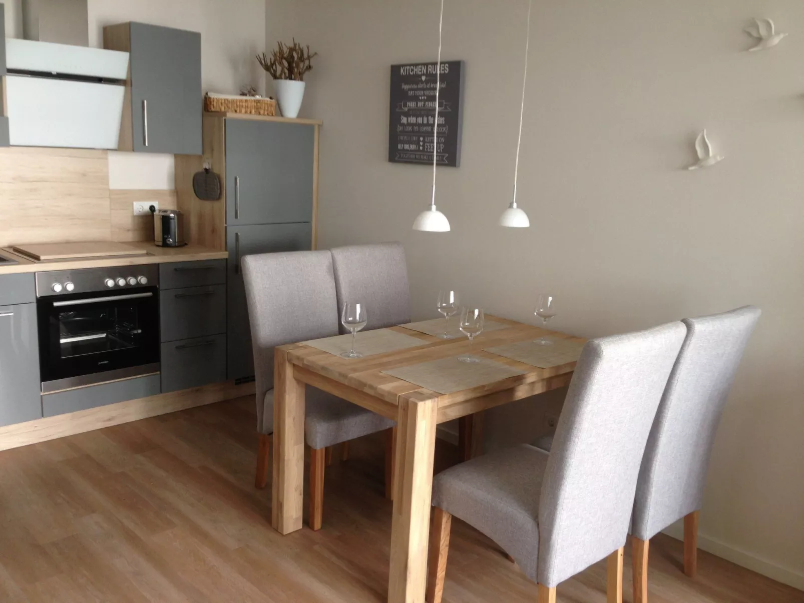 In Strandnähe-Drinnen