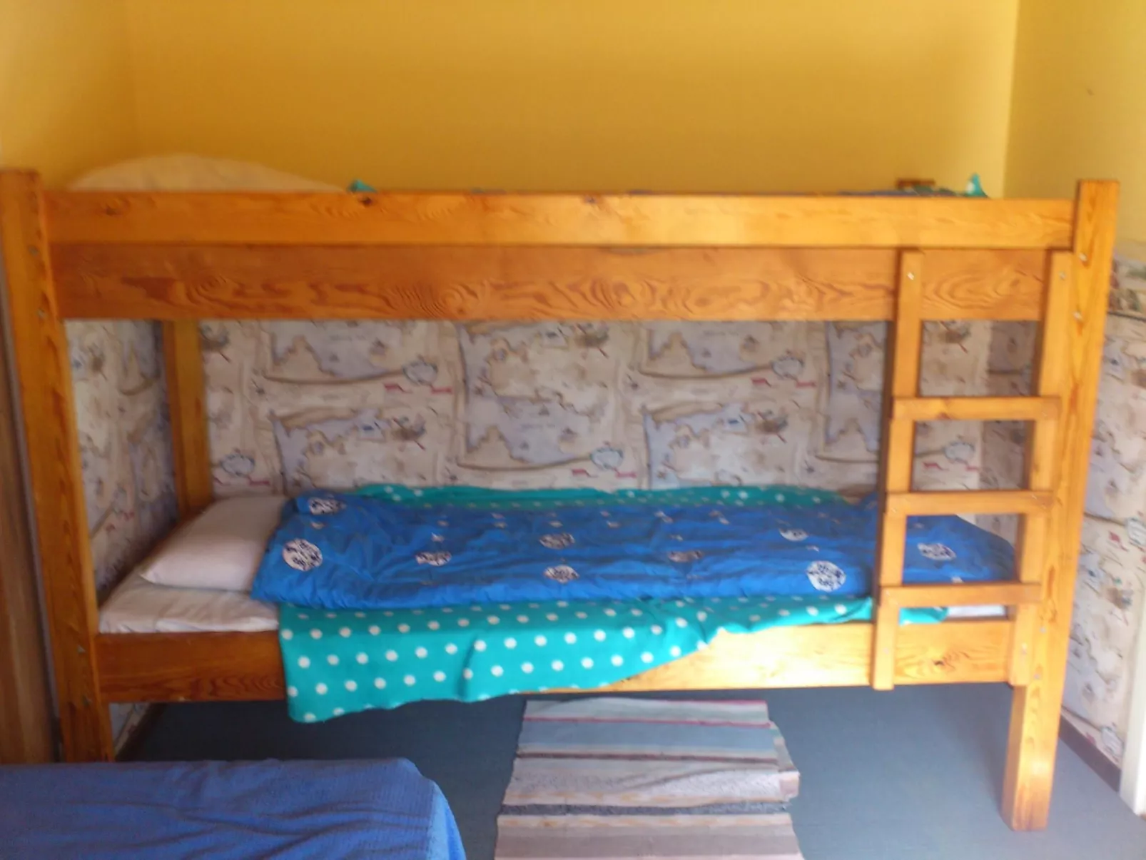 Geräumiges Ferienhaus für Konsum-Aussteiger-Drinnen