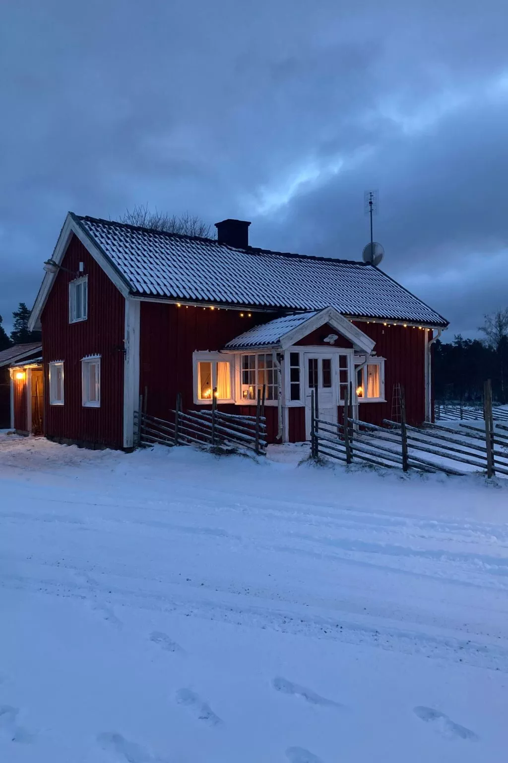Charmantes Holzhaus mit eigenem Ruderboot