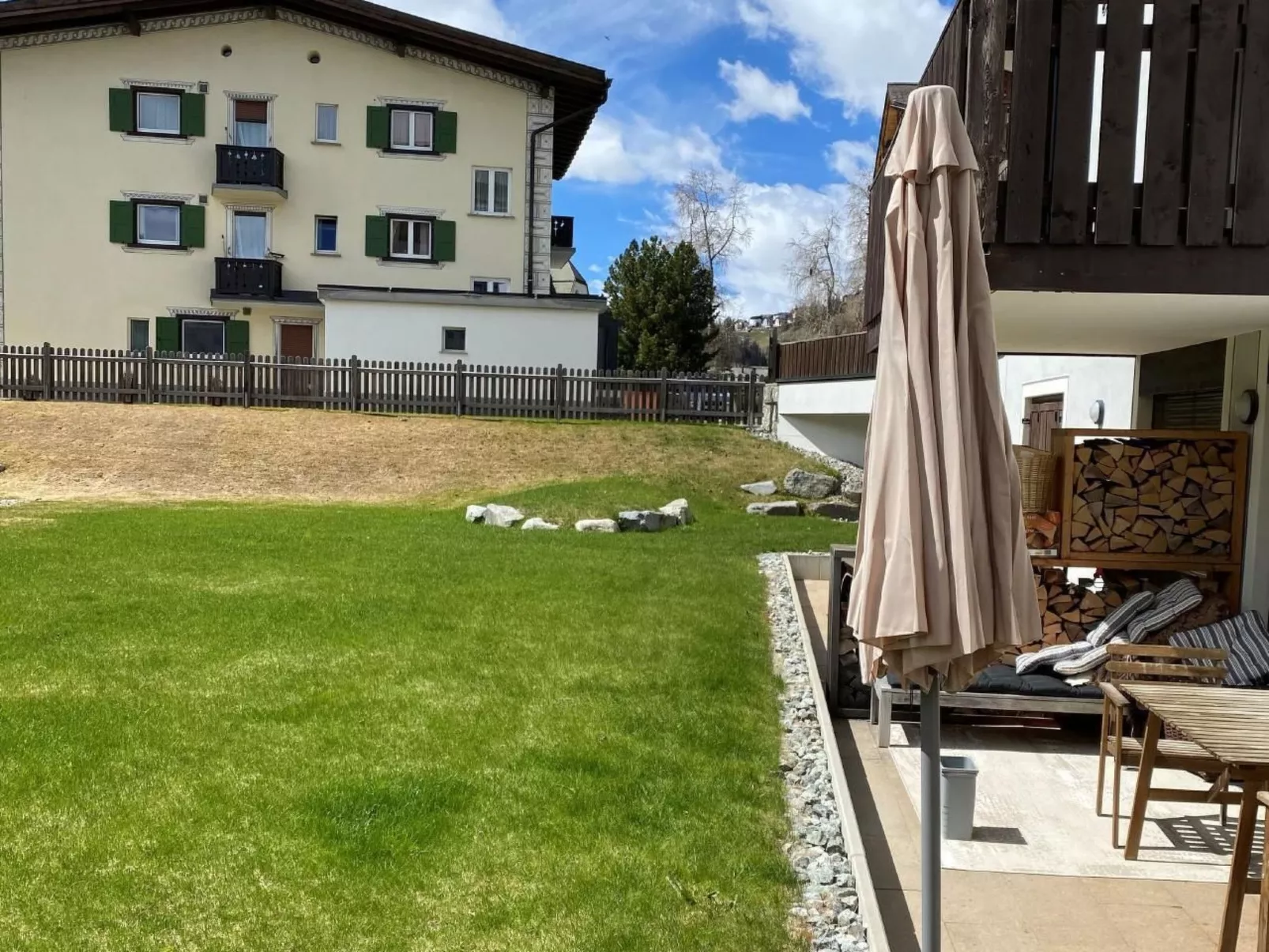 Engiadina Libra-Dehors