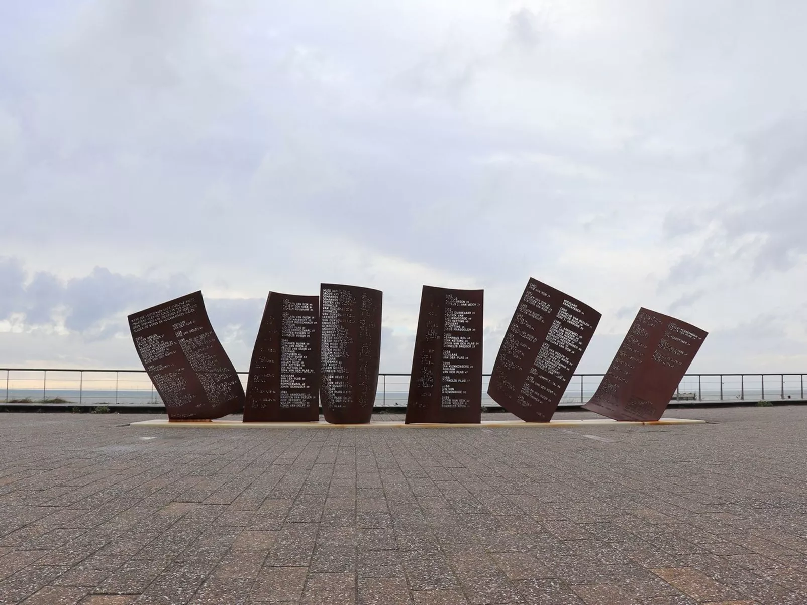 Senny-Image-tags.info