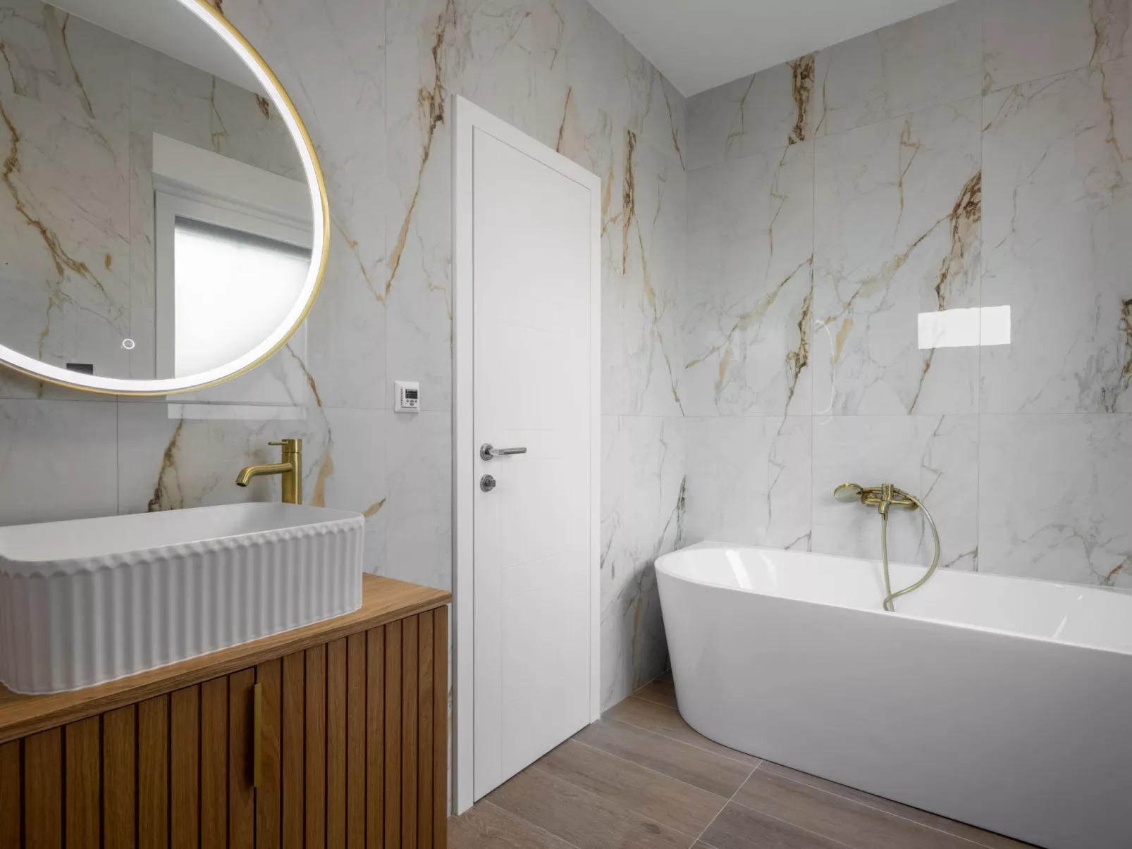 Villa Lumino-Drinnen