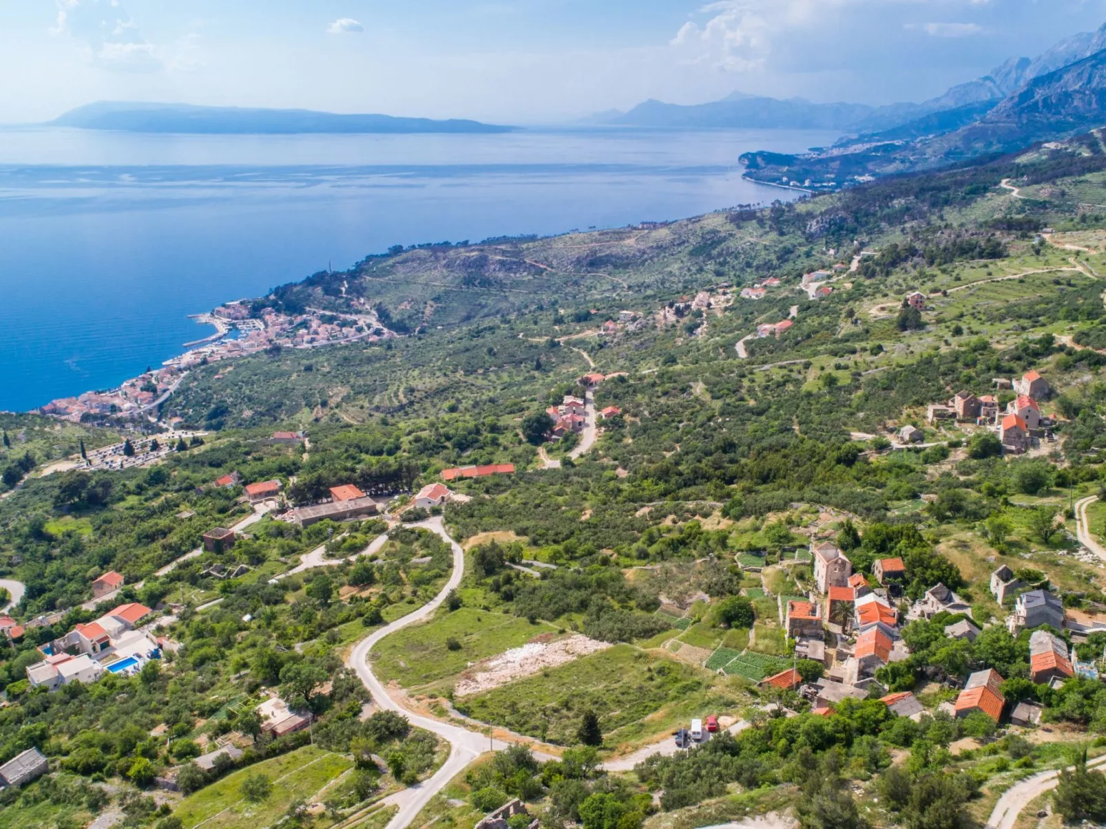 Anwesen mit Blick auf das Wasser-Draußen