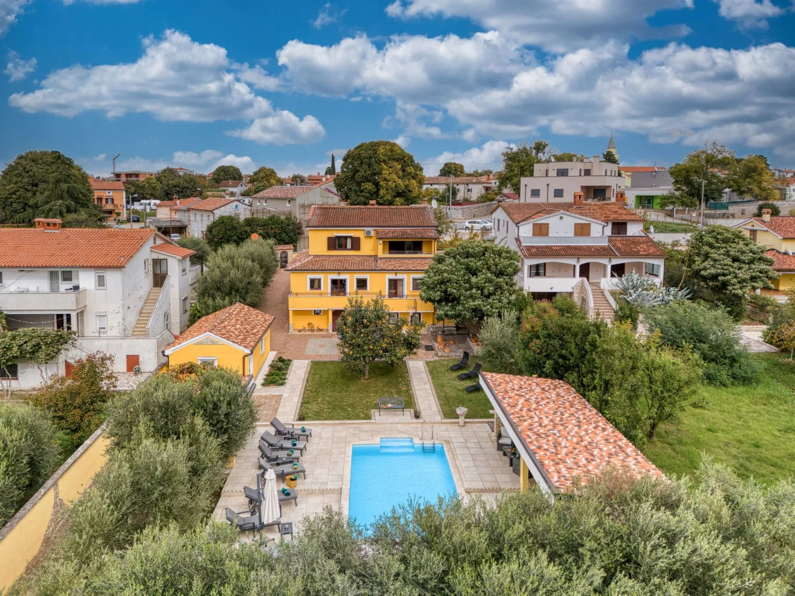 Charmante Familienvilla für 14 Personen in der Nähe von Porec-Outside