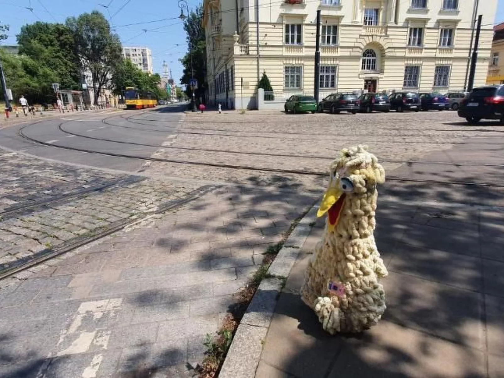BESSERER PLATZ: Klassisches Warschau-Draußen
