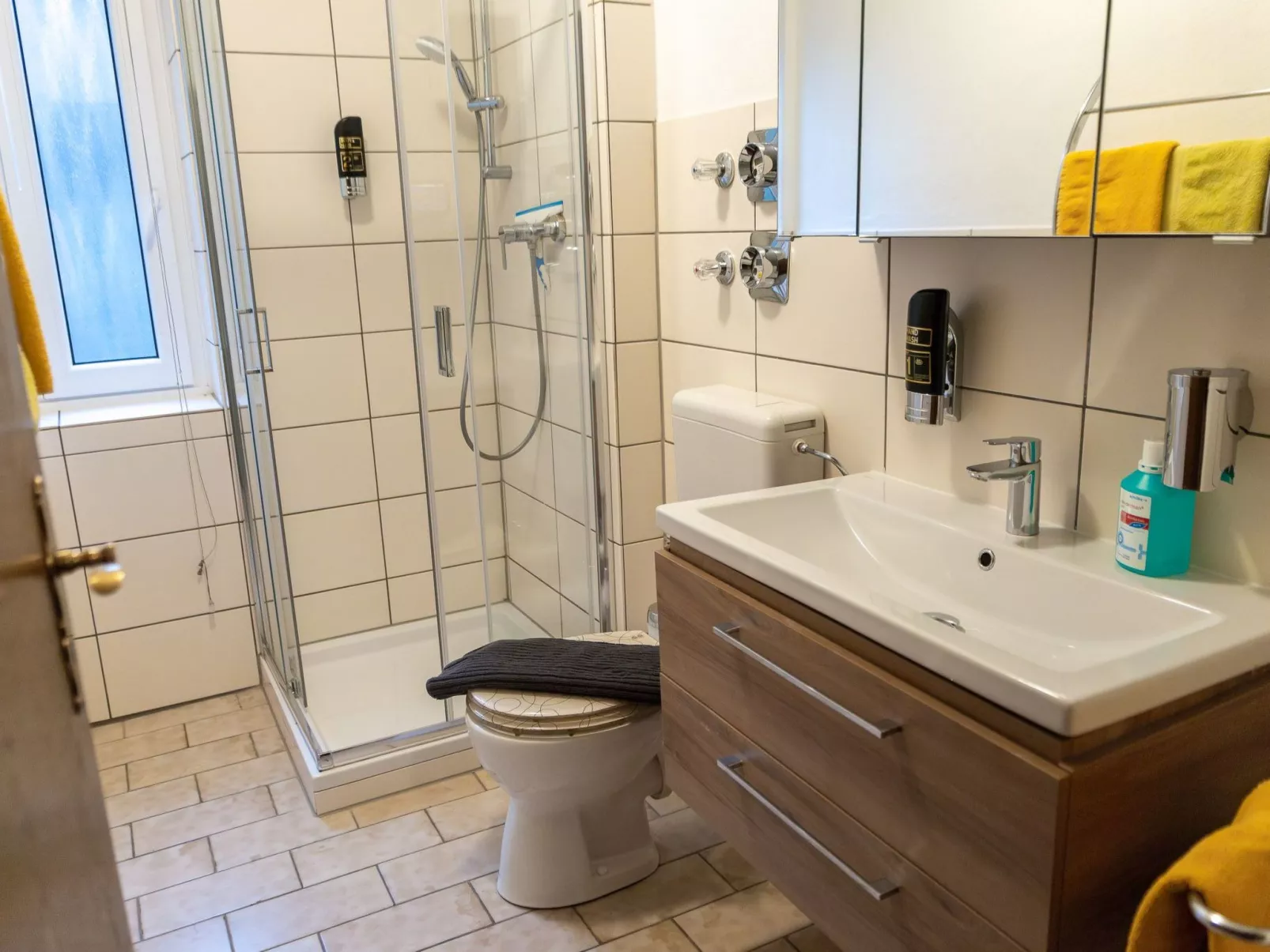 Im ersten Obergeschoss-Image-tags.info