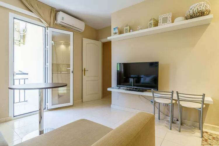 CT 178 - Versalles City Apartment - Fuengirola-Living room
