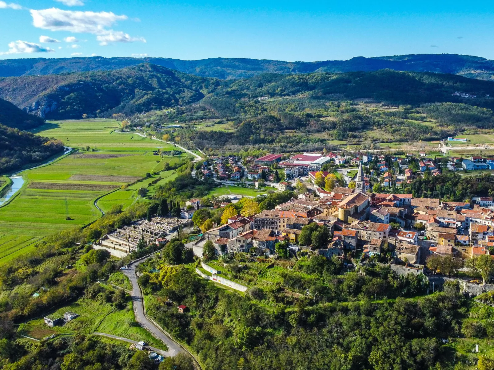 Steinhaus Kotli-Area