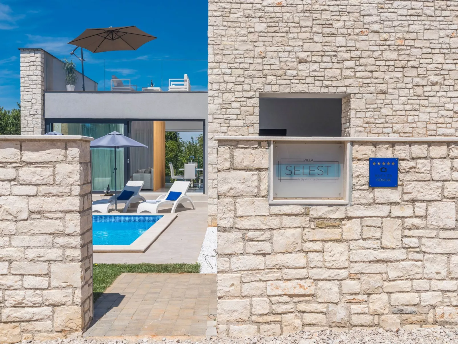 'Villa Selest' mit Wasserblick