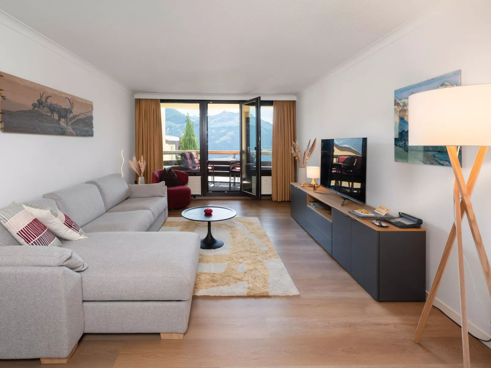 Wohnung Edelweiss direkt in 4 Sterne Hotel