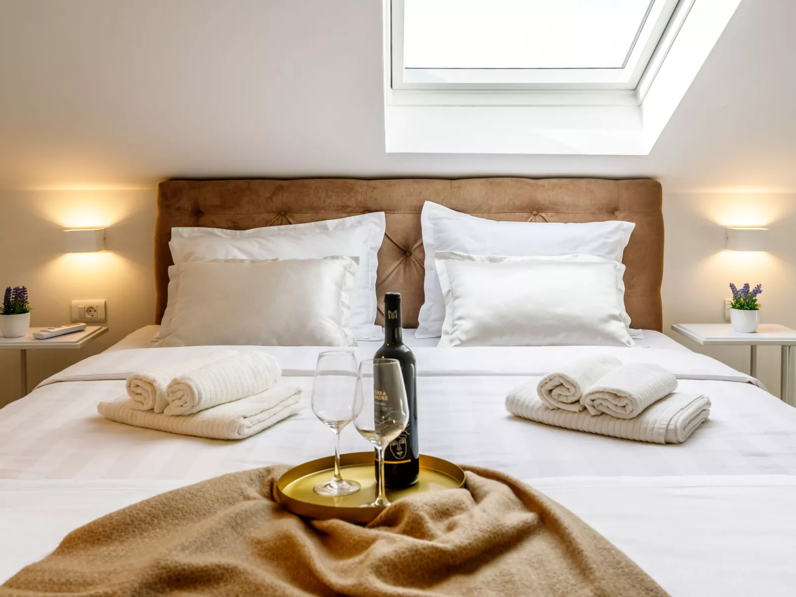 "Villa Tango2" mit Blick auf das Wasser-Drinnen