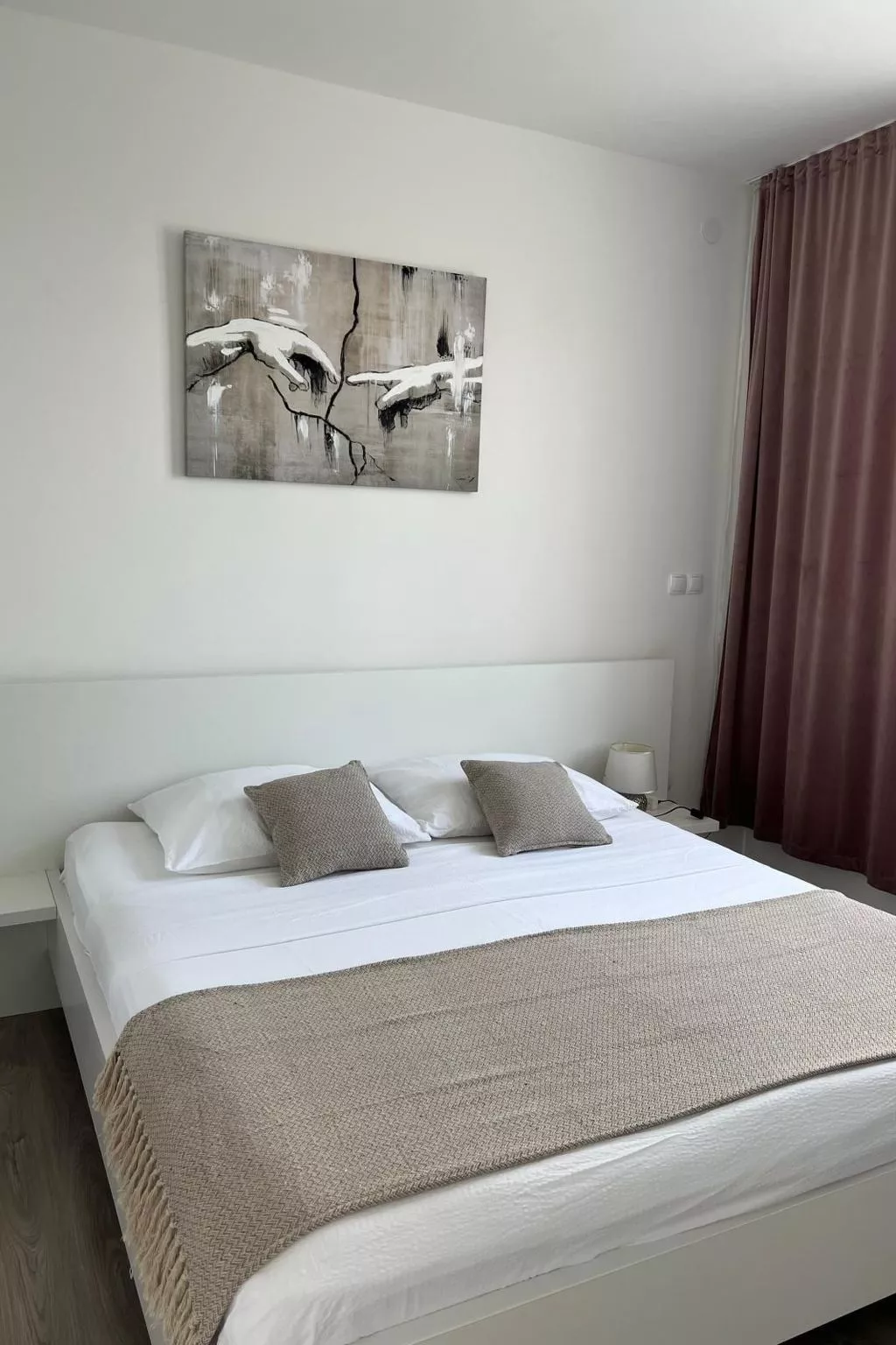 In Jadranovo mit Schönem Balkon-Dedans