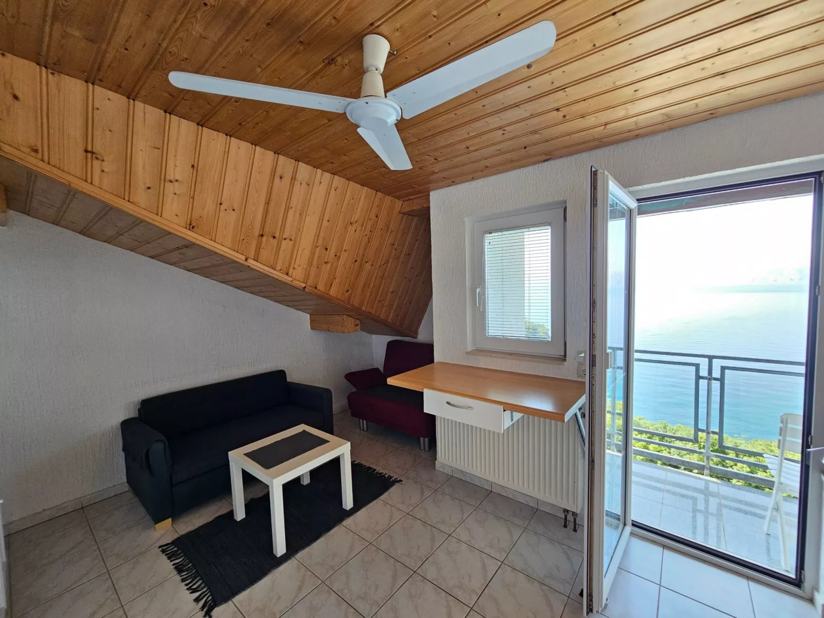 Wohnung mit Balkon, 150 m vom Strand entfernt-Inside