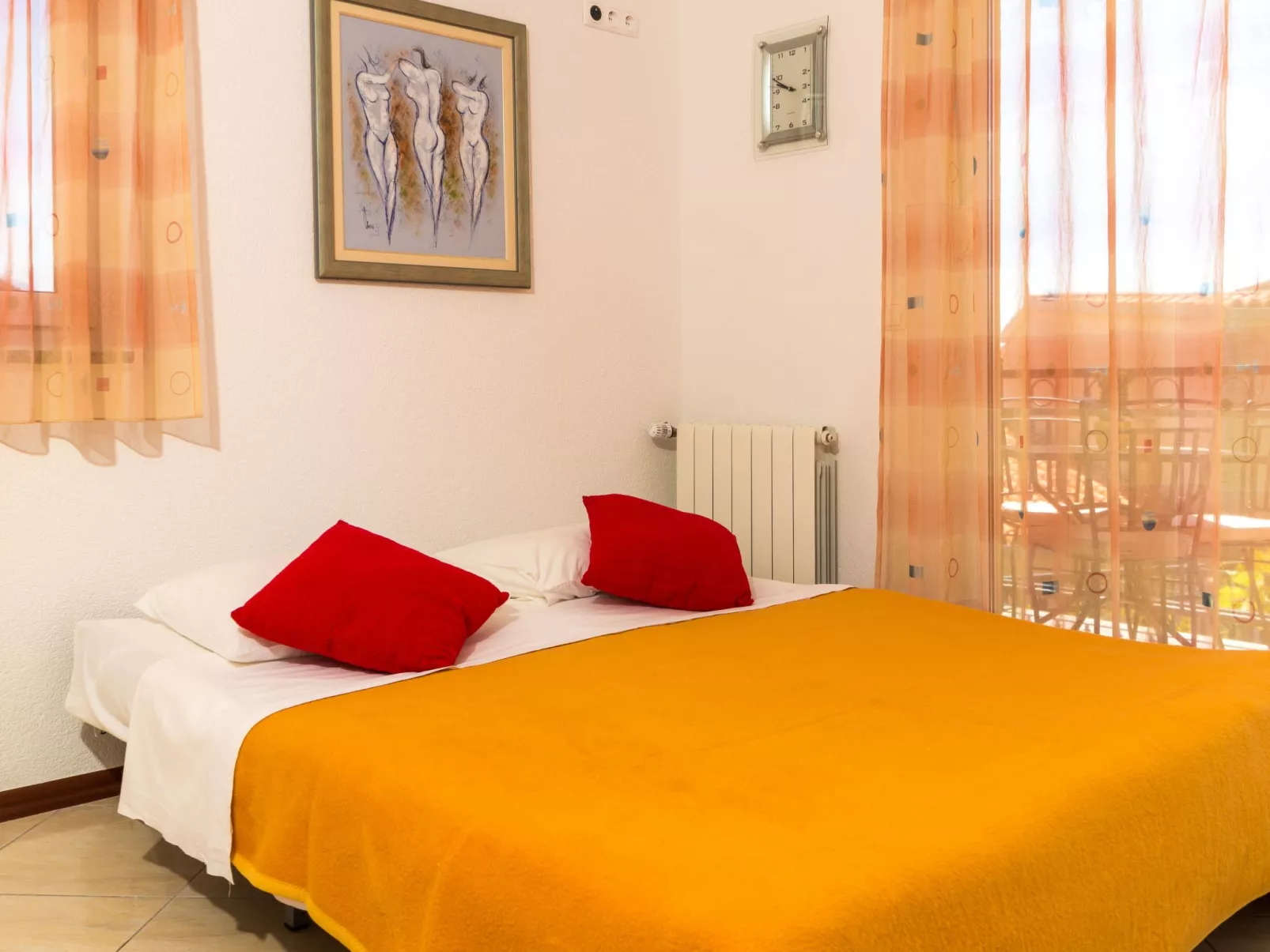 Wohnung "Apartman für 4 Personen"-Dedans