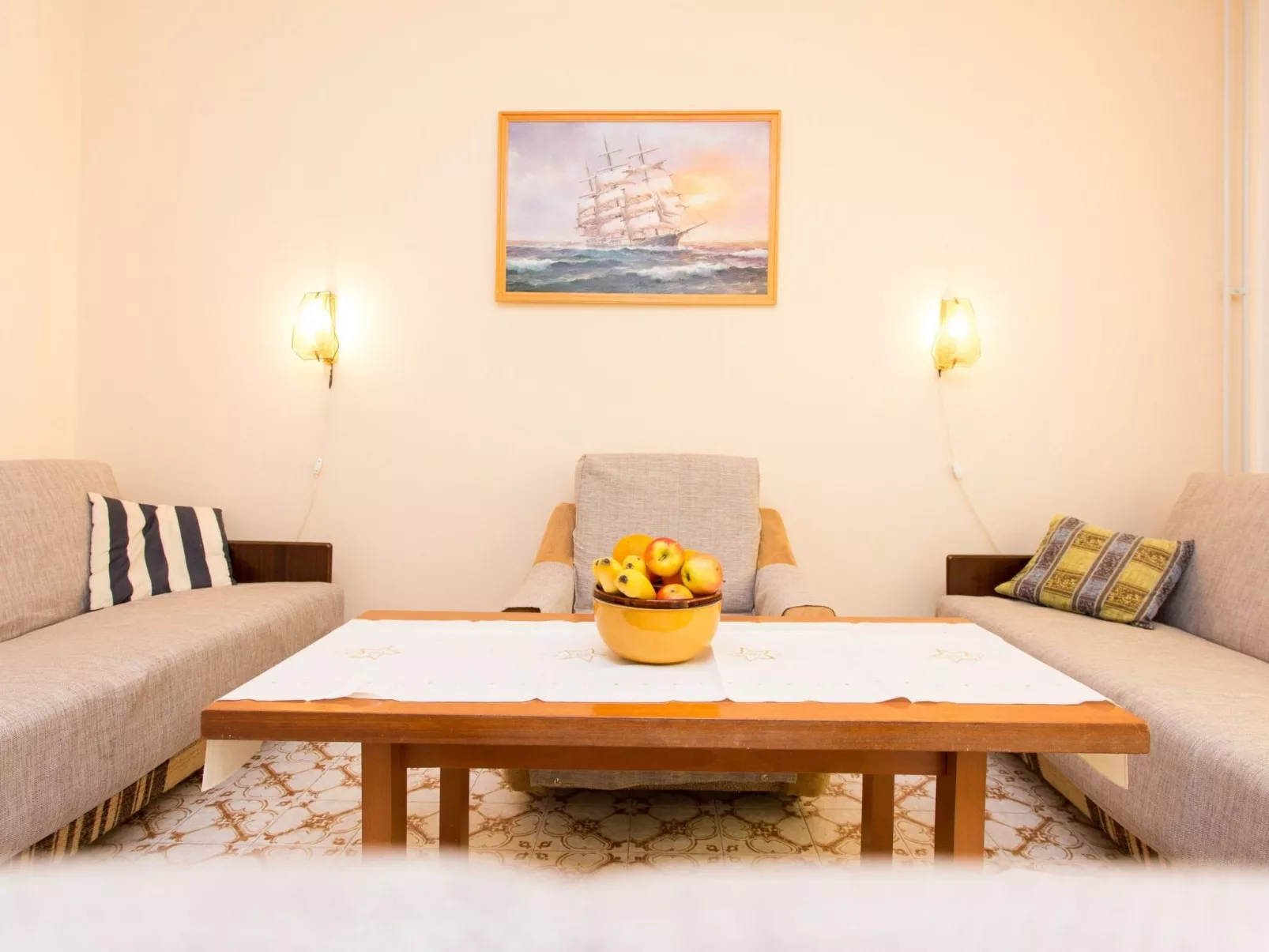 Appartement "Apartman Ester" mit Terrasse-Drinnen