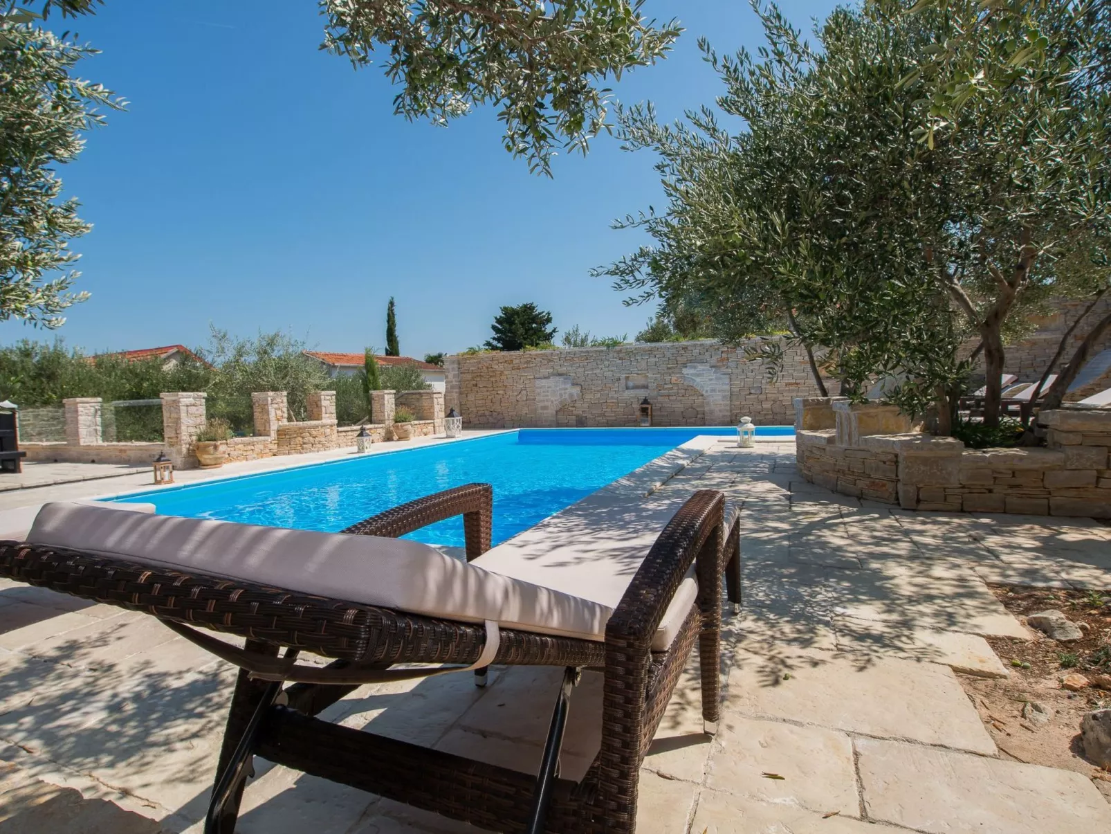 Wohnung für 4 Personen mit Whirlpool und Schwimmbad