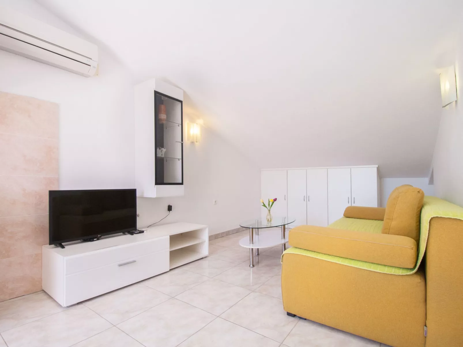 "Top View Apartment"-Image-tags.info