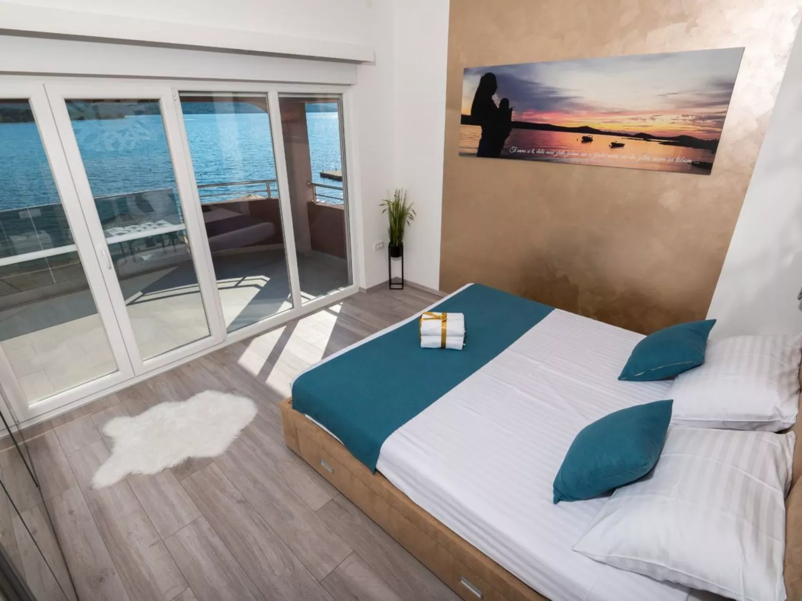 Wohnung in Turanj mit sicherem Parkplatz-Drinnen