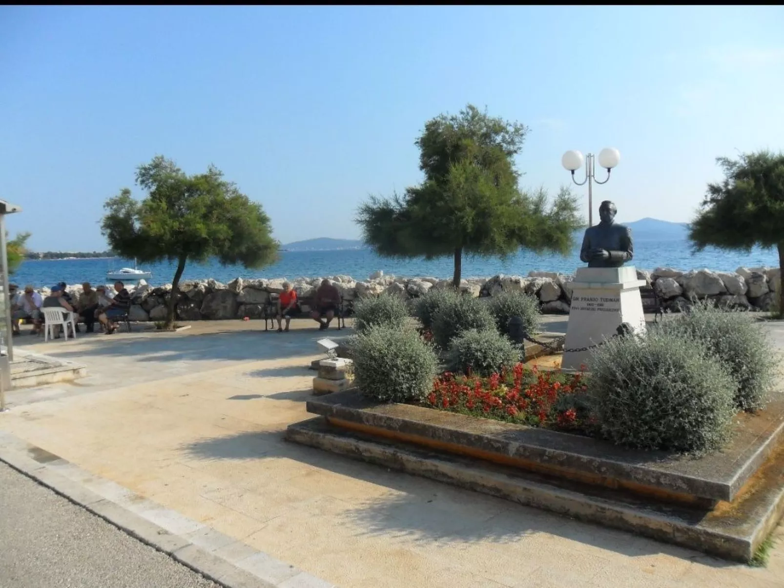 Im Erdgeschoss mit Panorama-Blick-Image-tags.info