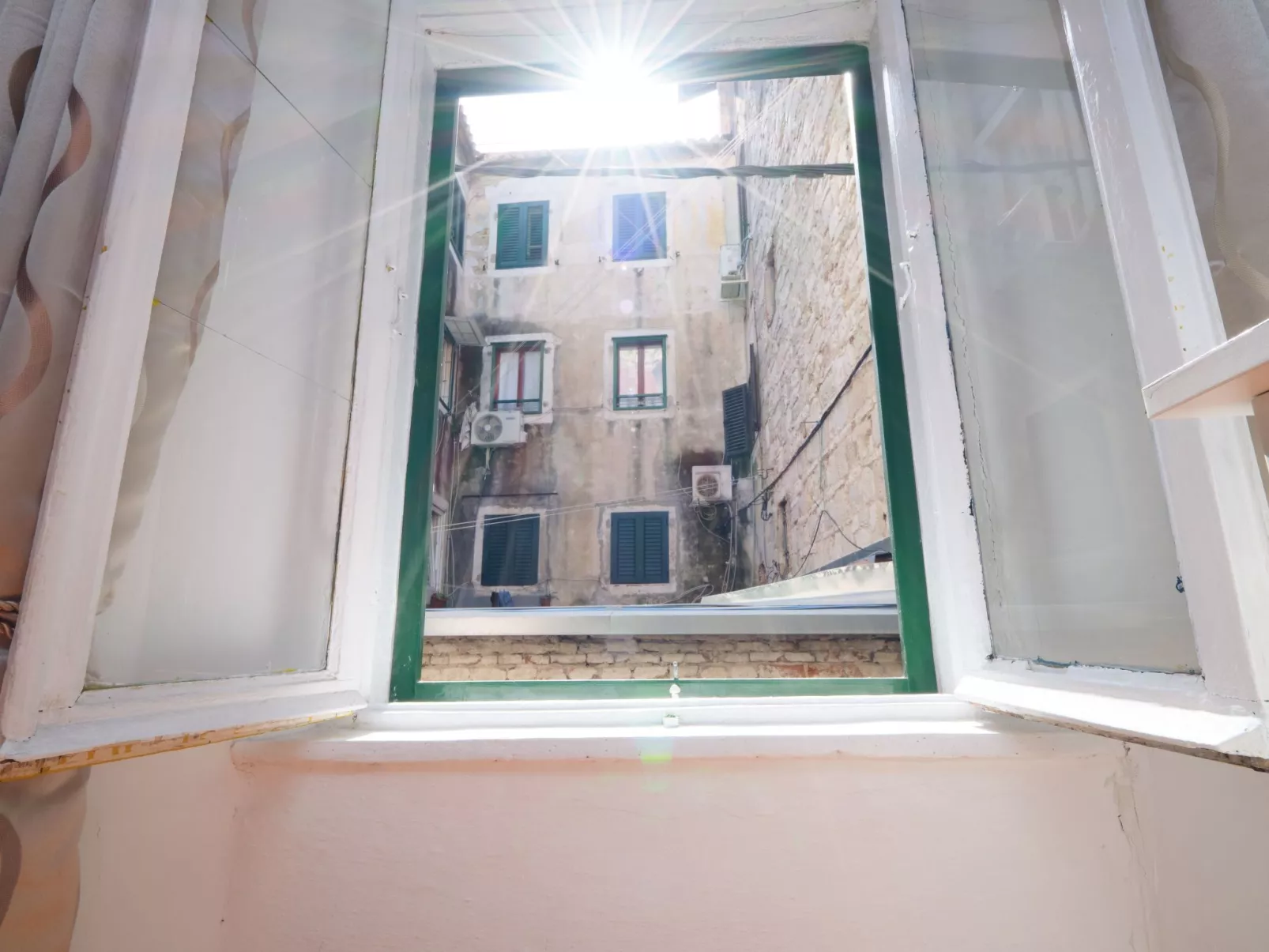 Wohnung Galeriana Palace bei Litto-Drinnen