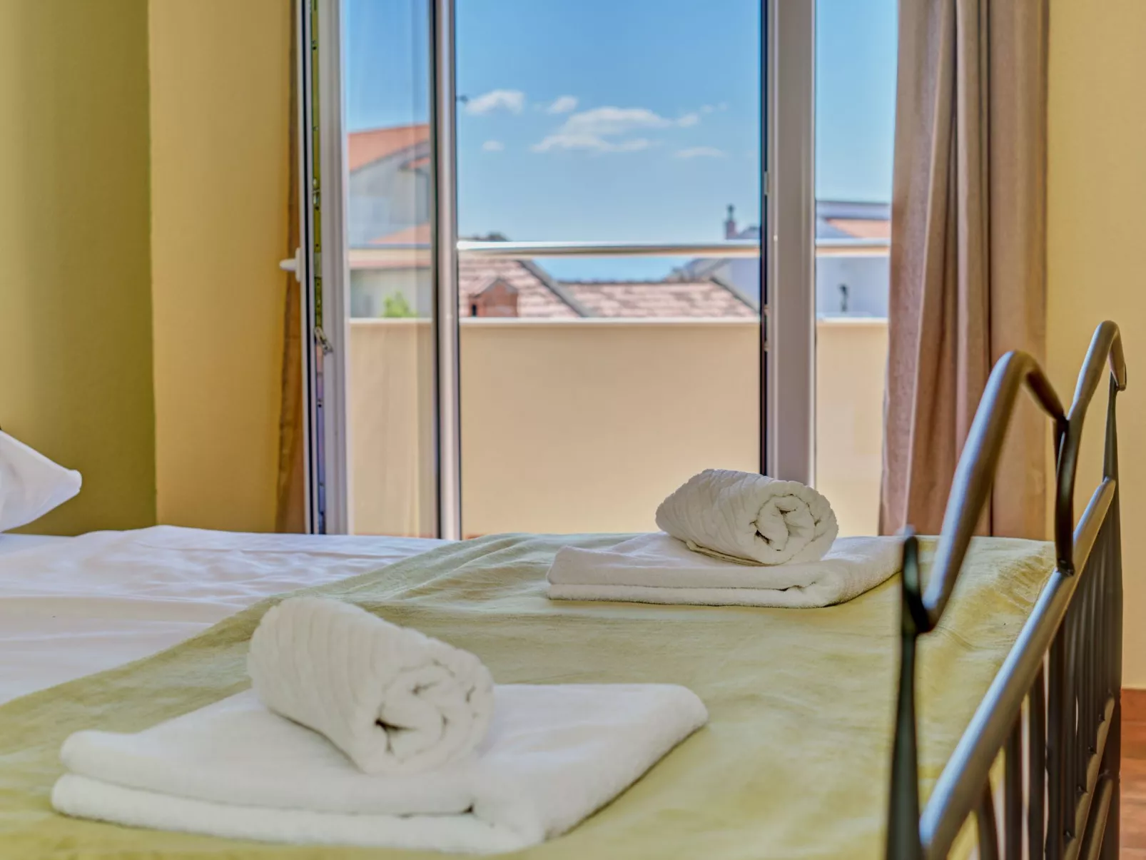 Anovi Holiday Home 1 - Haus mit zwei Schlafzimmern-Dedans