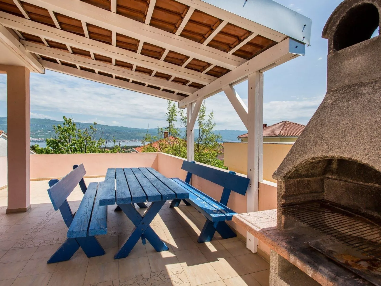 Für 5 Personen ca. 55 m&sup2; in Šilo, Adriaküste Kroatien (Kroatische Inseln)-Outside