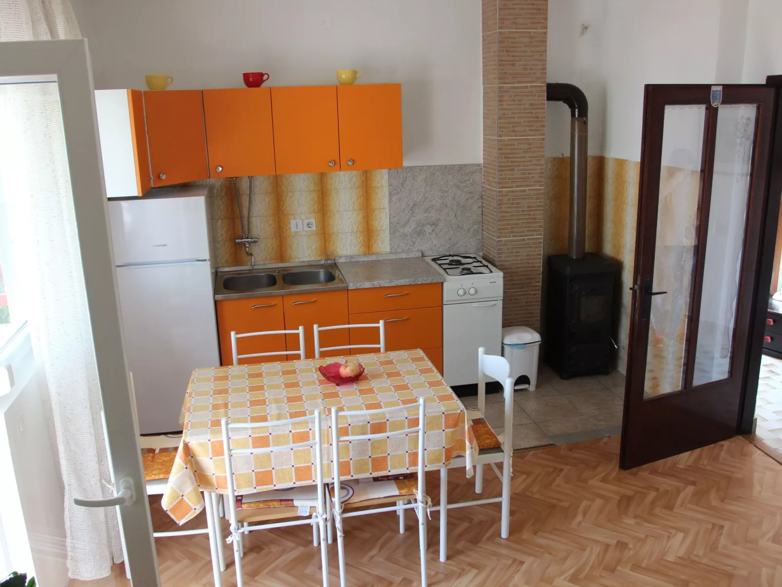 "Mihaljevic Tatjana"-Dedans