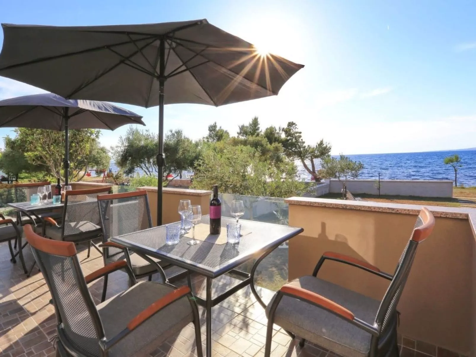 Haus am Strand in Zaton - TA Leut Agency