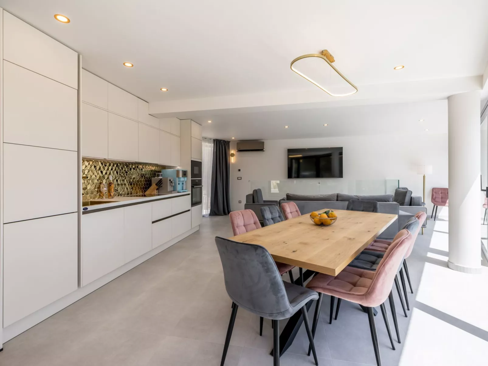 Mar Escape Villa mit Pool und Meerblick Kroatien-Drinnen