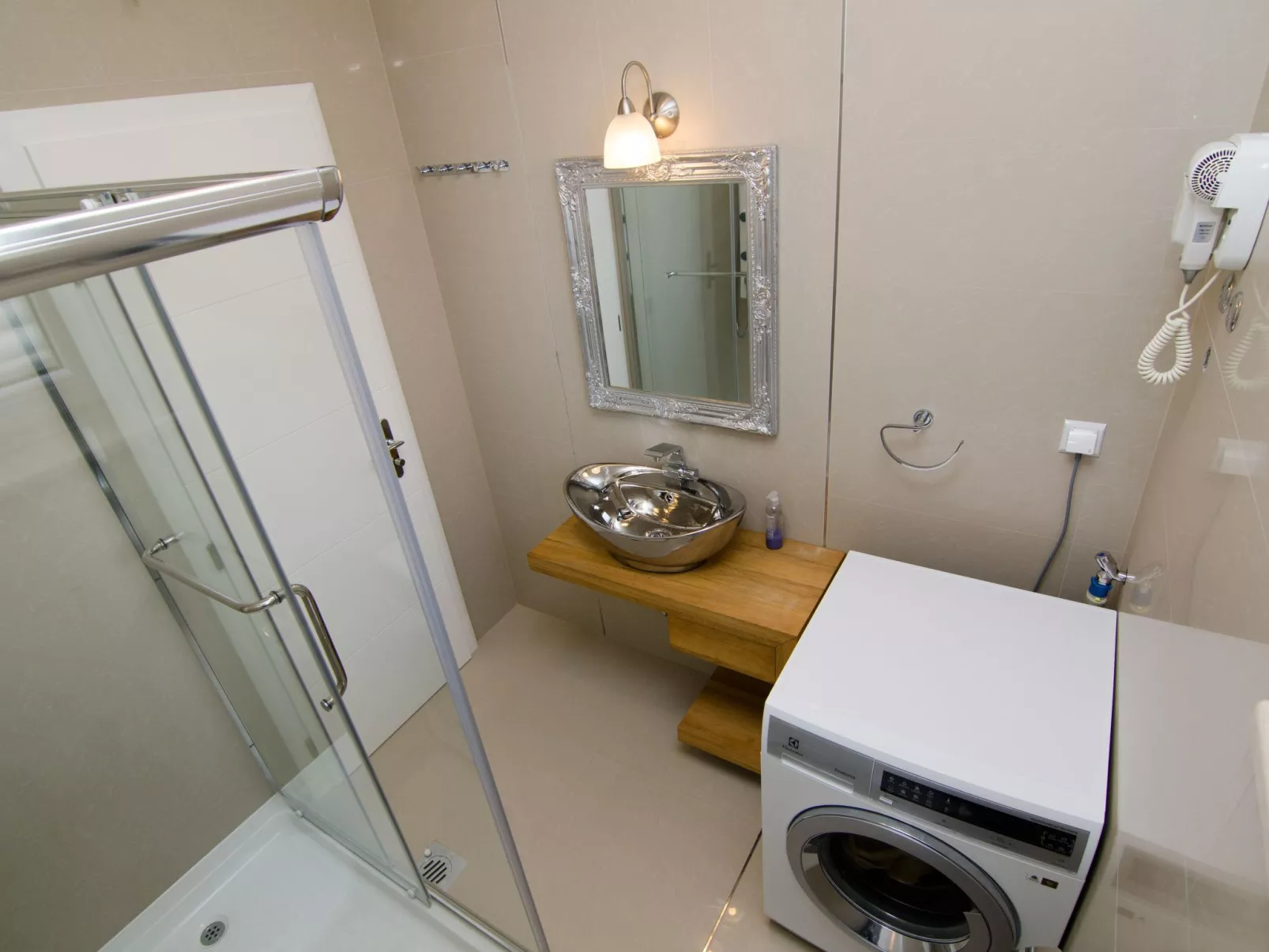 Wohnung für 2, Schwimmbad-Drinnen