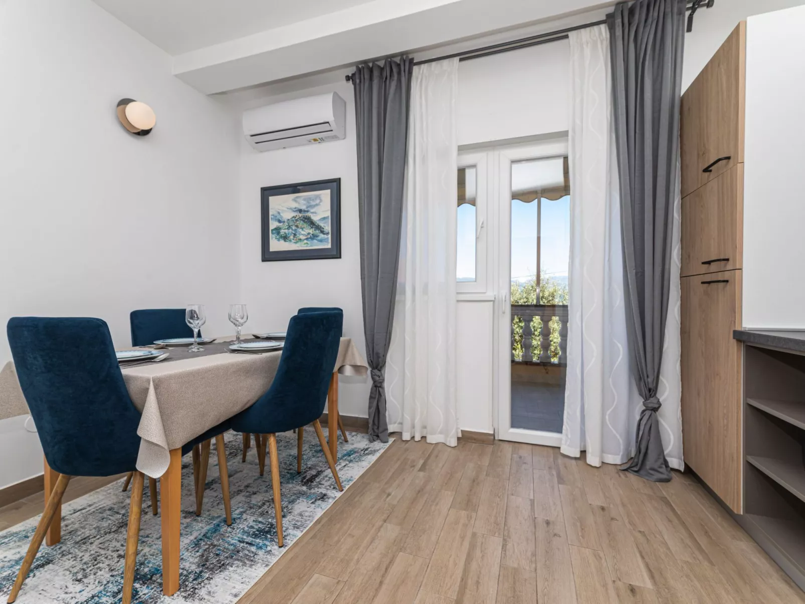 Für 2 Personen  + 1 Kind ca. 40 m&sup2; in Šilo, Adriaküste Kroatien (Kroatisch-Drinnen