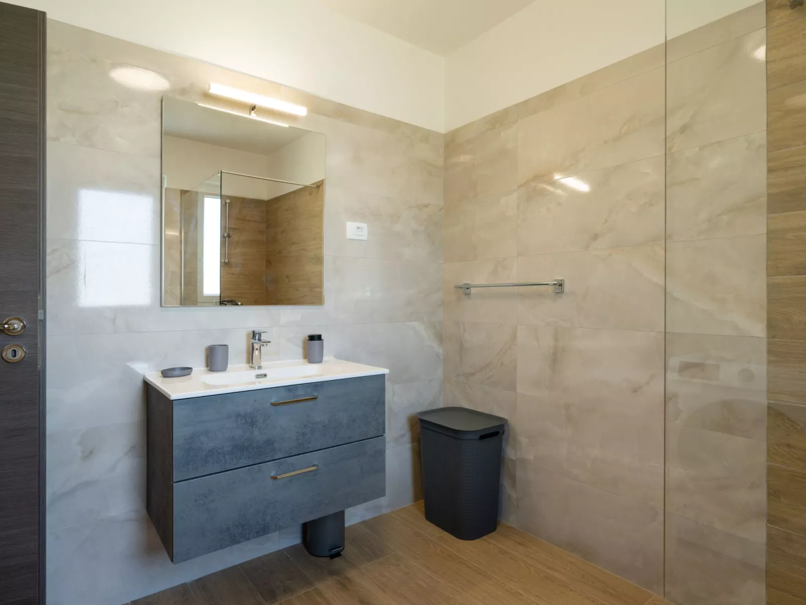 Villa "Francesca" mit Garten, Grill und Pool-Inside