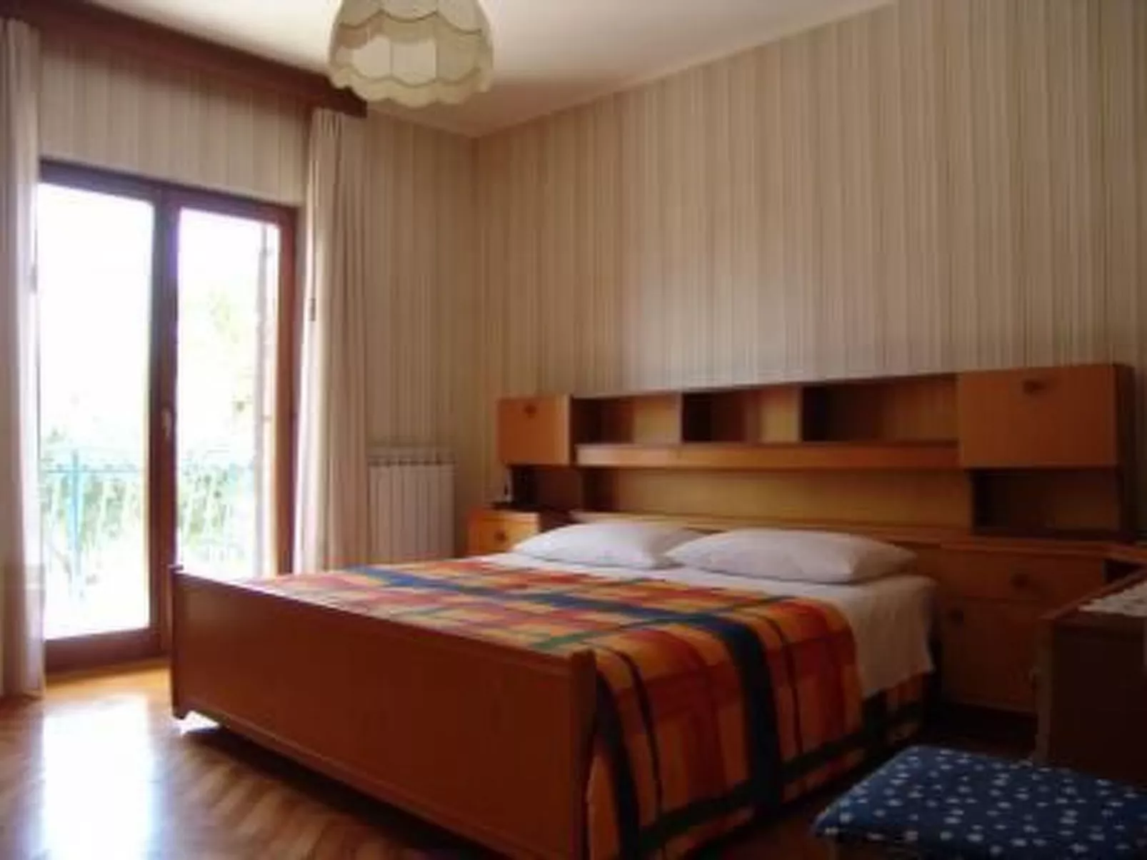 Wohnung mit Blick auf das Wasser - Image-tags.info