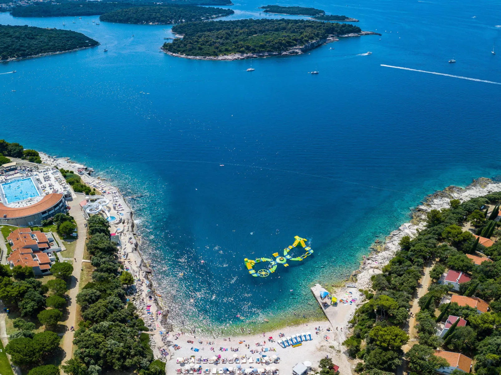 Für 4 Personen  + 1 Kind ca. 95 m&sup2; in Pula, Istrien (Pula und Umgebung)-Environnement