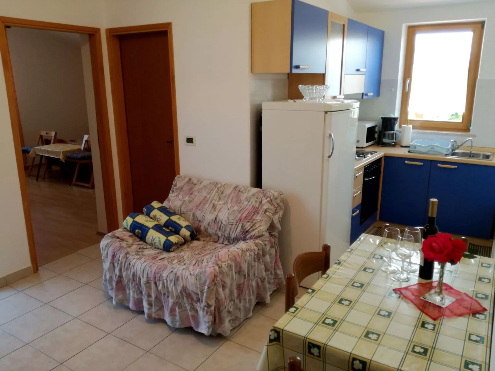 Wohnung mit Balkon-Drinnen