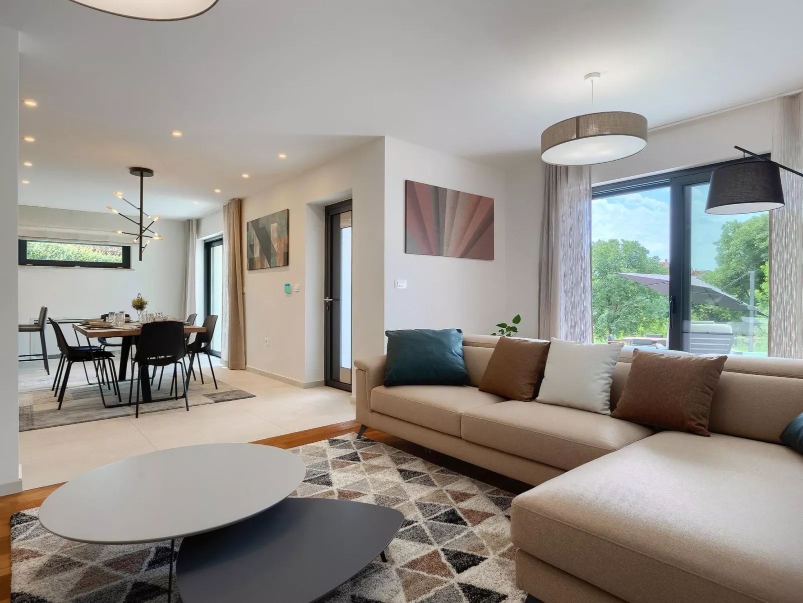 Villa Cascada-Drinnen