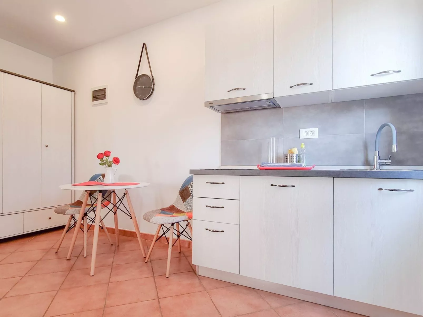 Studio-Wohnung "Dani 2" mit Terrasse-Inside