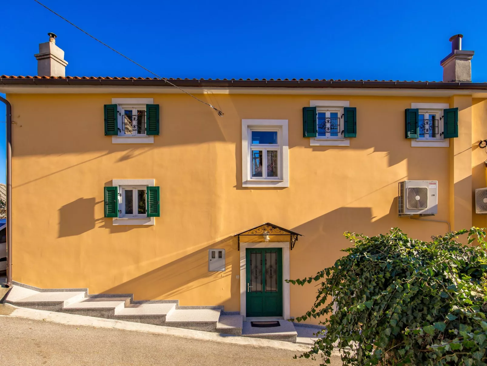 Charmante Villa Vilma in Opatija-Outside