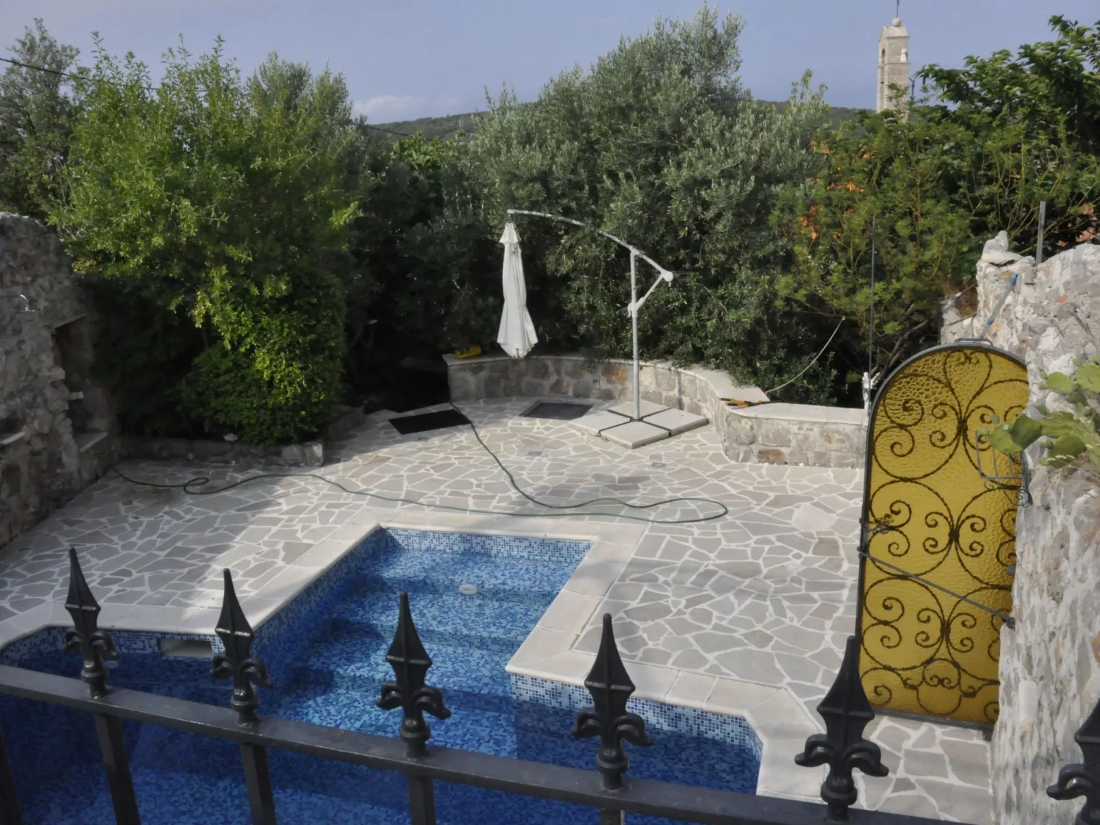 In Zelinika mit Großer Terrasse