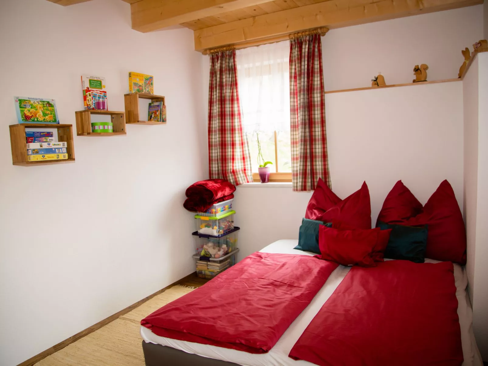 Alm-Ferienhaus-Drinnen