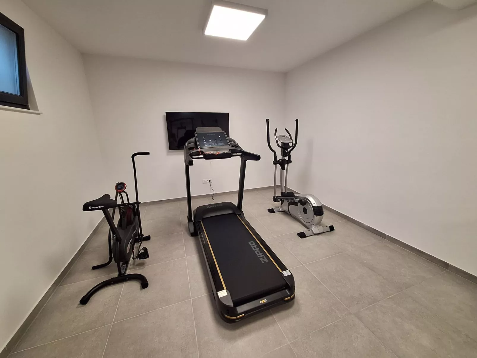 Villa Miryam-Drinnen