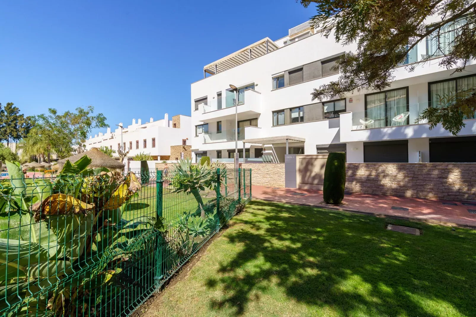 CT 188 - Navigolf - Cala de Mijas-Gardens summer