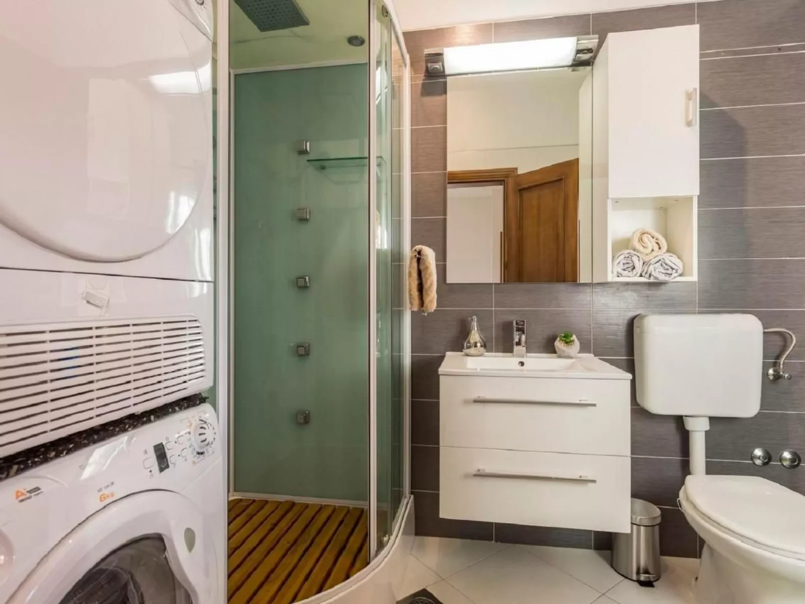 Villa Anavi mit privatem Pool und großem Garten-Image-tags.info