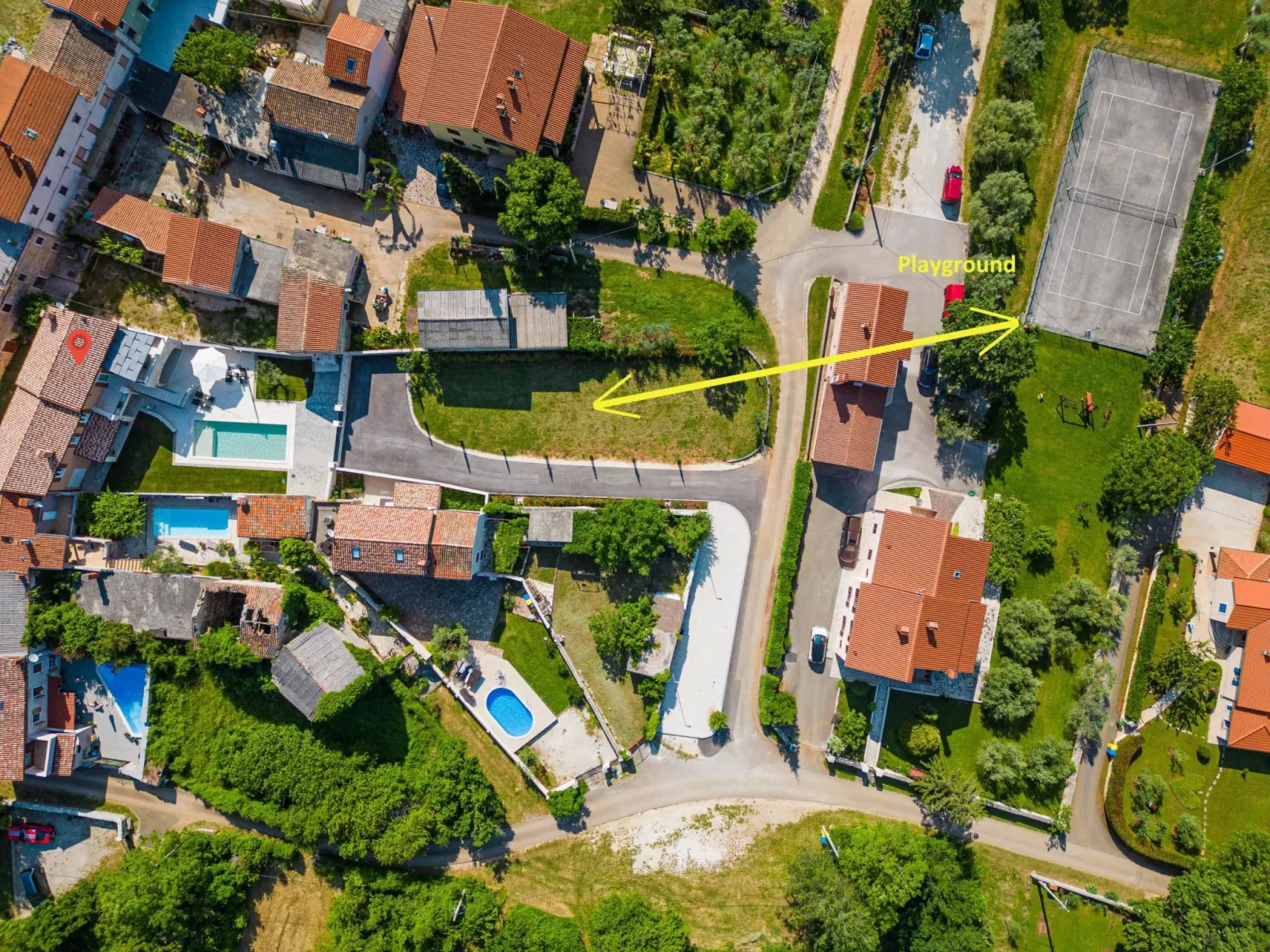 Villa Grande, klimatisiert und mit Pool in Jursici-Outside